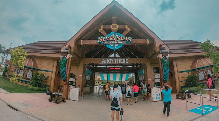 Seven Seas Waterpark and Resort